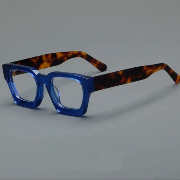 SOLD- New- Super Cute Blue and Tortoise Shell Fashion Glasses - Picture 2 of 2